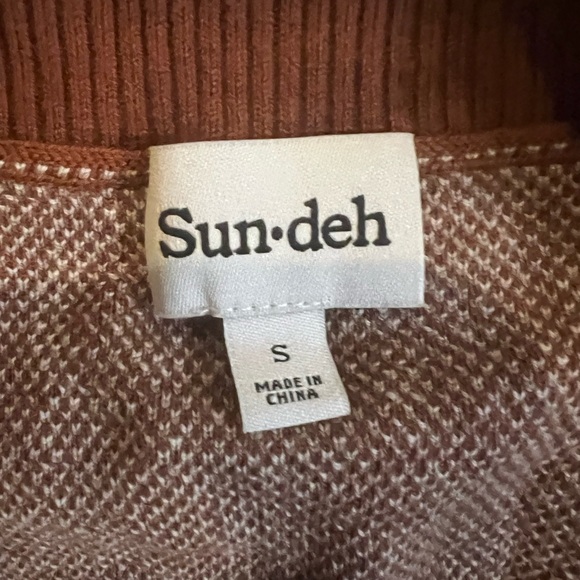 NWT Aritzia Sunday Best Cropped Winston Sweater Vest Size Small - Picture 3 of 6